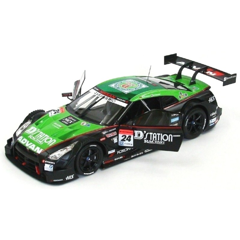 1/18 NISSAN GT-R N°24 Super GT500 Fuji 2014 + Vitrine