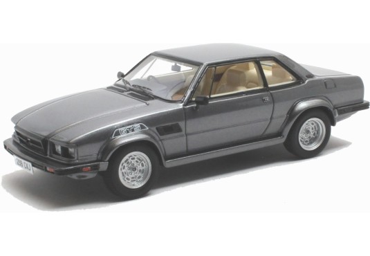 1/43 DE TOMASO Longchamp...