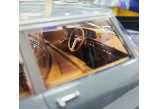 1/18 CITROEN DS Chapron Présidentielle 1968
