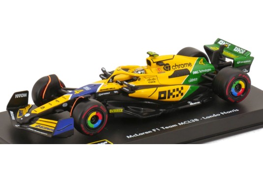 1/43 MC LAREN MCL38 N°4...