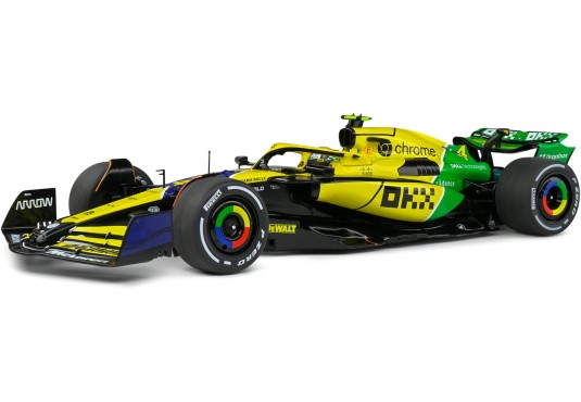 1/18 MC LAREN MCL38 N°81...