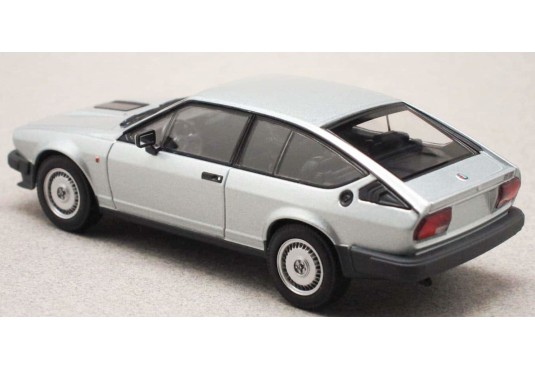 1/43 ALFA ROMEO GTV 6 1983