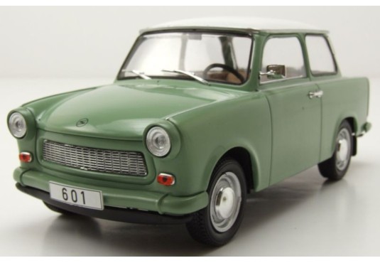 1/24 TRABANT 601 1965