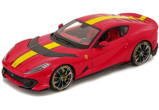 1/18 FERRARI 812...