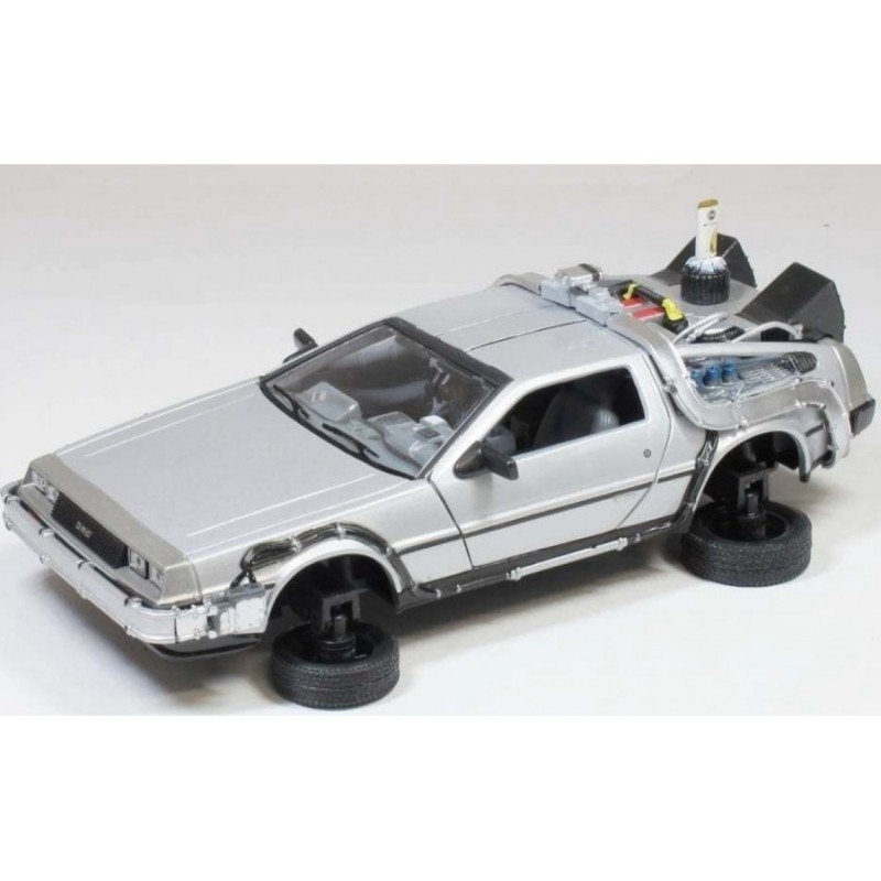 1/24 DE LOREAN "Retour vers le Futur" II DE LOREAN 1/24 DE LOREAN "Retour vers le Futur" II DE LOREAN