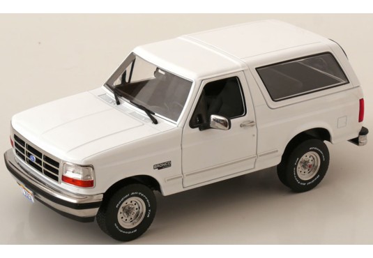 1/18 FORD Bronco XLT 1993
