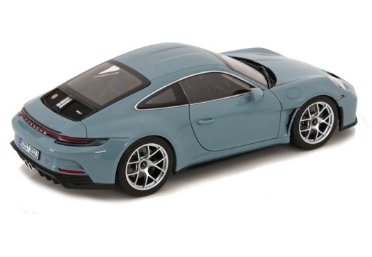 1/18 PORSCHE 992 S/T 2023