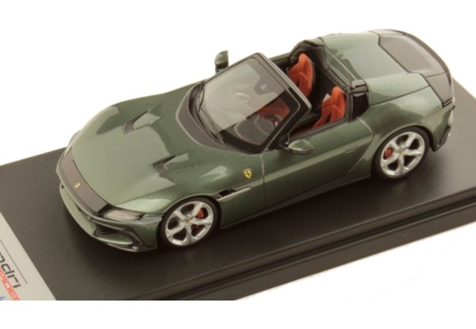 1/43 FERRARI 12 Cilindi...