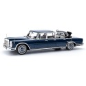 1/18 MERCEDES 600 Pullman W100 Landaulet 1965 -1981