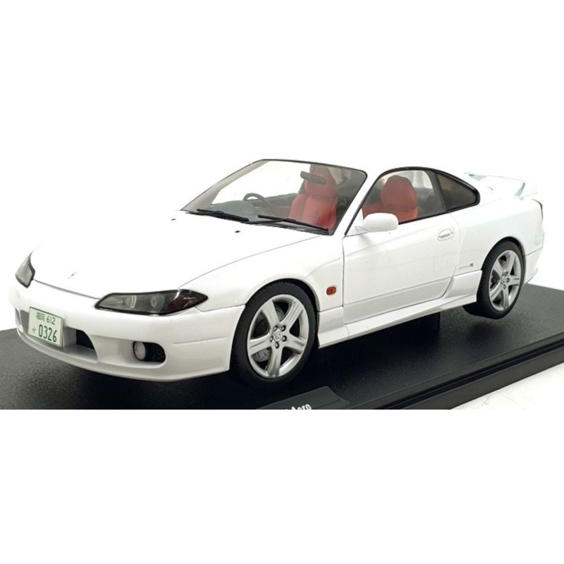 1/18 NISSAN Silvia S15 Spec R Aéro 1999