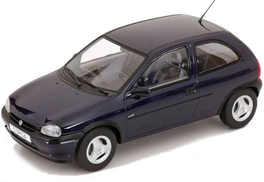 1/18 OPEL Corsa B 1993