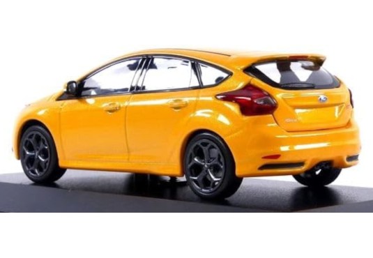 1/43 FORD Focus ST 2011