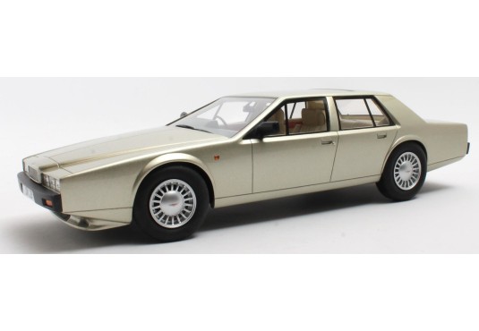 1/18 ASTON MARTIN Lagonda...