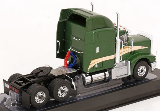 1/43 PETERBILT 377 A/E 1998