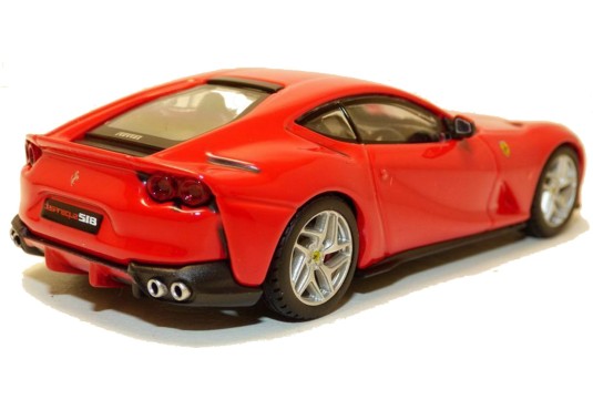 1/43 FERRARI 812 Superfast FERRARI