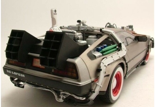 1/18 DE LOREAN "Retour Vers le Futur III" DE LOREAN