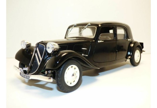 1/18 CITROEN Traction 11CV CITROEN