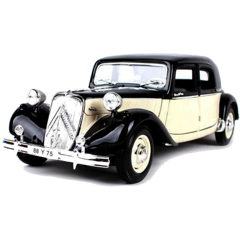 1/18 CITROEN Traction 15 CV 1952 CITROEN 1/18 CITROEN Traction 15 CV 1952 CITROEN