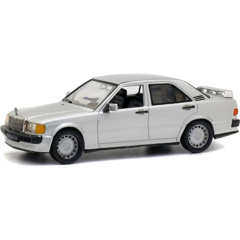 1/43 MERCEDES 190 E (W201) 1984 MERCEDES 1/43 MERCEDES 190 E (W201) 1984 MERCEDES
