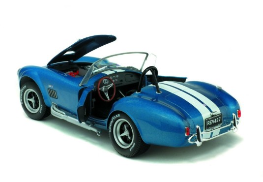 1/18 AC Cobra 427 MKII 1965 AC COBRA