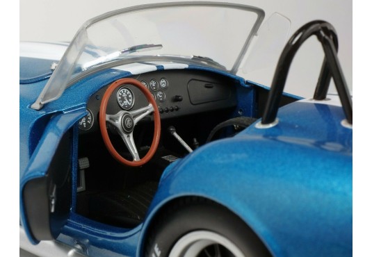 1/18 AC Cobra 427 MKII 1965 AC COBRA