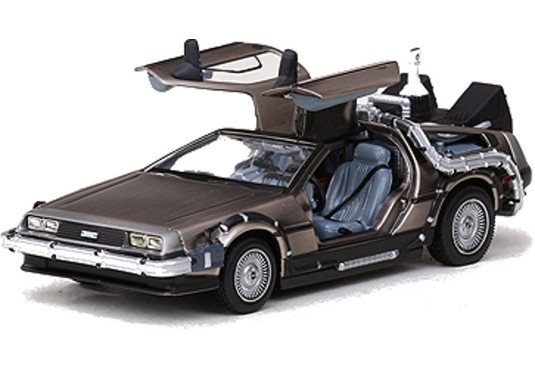 1/43 DE LOREAN "Retour Vers le Futur II" DE LOREAN