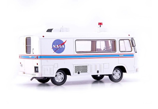1/43 CLARK Cortez Astronaut Van "Apollo 11" CLARK