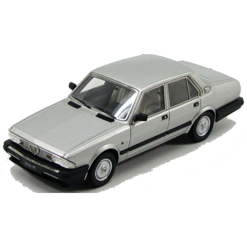 1/43 ALFA ROMEO 6 2.5i V6 Quadrifoglio Oro 1983 ALFA ROMEO 1/43 ALFA ROMEO 6 2.5i V6 Quadrifoglio Oro 1983 ALFA ROMEO