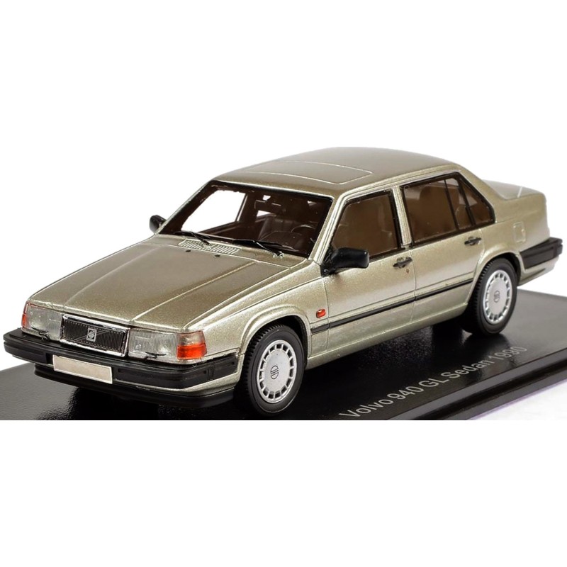 1/43 VOLVO 940 GL Sedan 1990 VOLVO 1/43 VOLVO 940 GL Sedan 1990 VOLVO