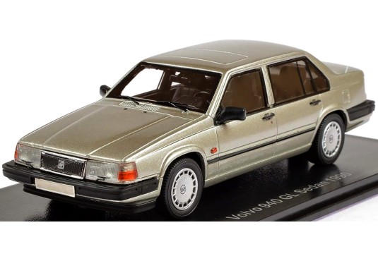 1/43 VOLVO 940 GL Sedan 1990 VOLVO