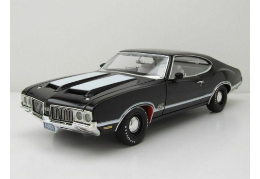 1/18 OLDSMOBILE 442 W-30 1970 OLDSMOBILE