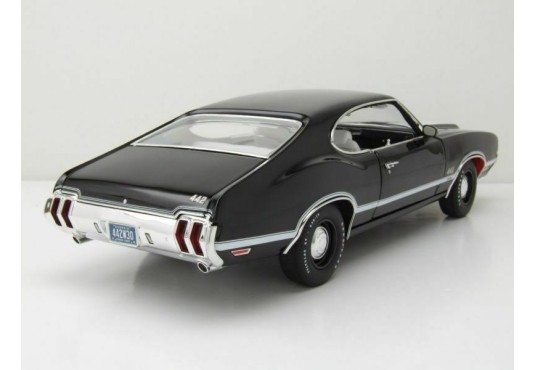 1/18 OLDSMOBILE 442 W-30 1970 OLDSMOBILE