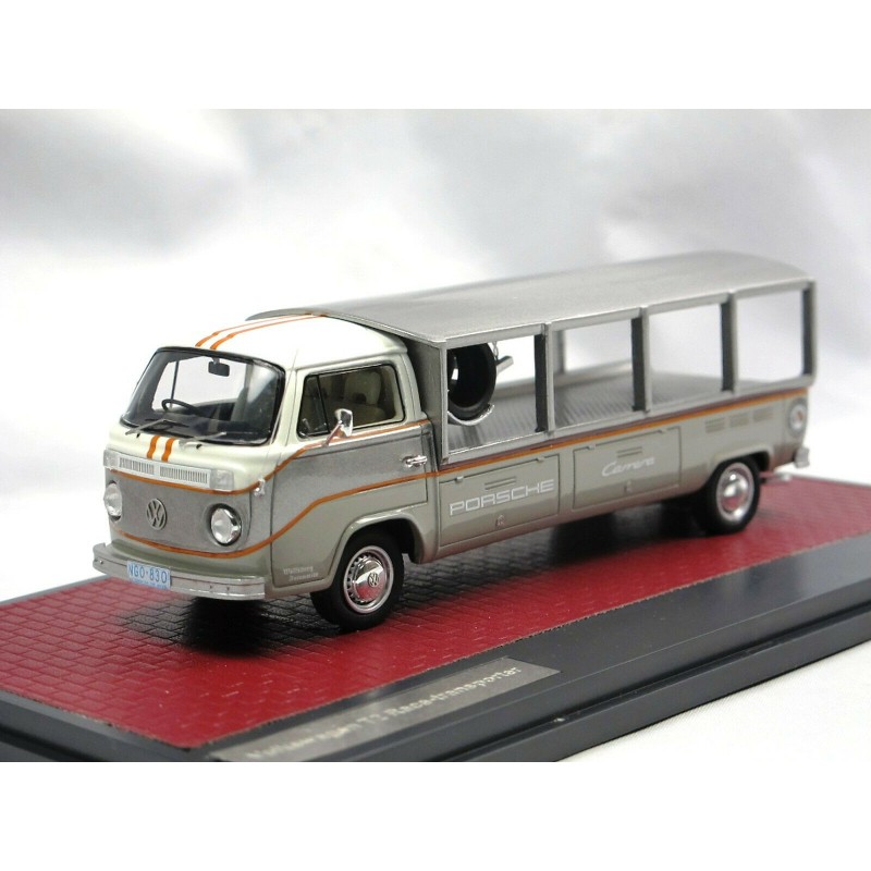 1/43 VOLKSWAGEN Combi T2 Transporteur Porsche VOLKSWAGEN 1/43 VOLKSWAGEN Combi T2 Transporteur Porsche VOLKSWAGEN