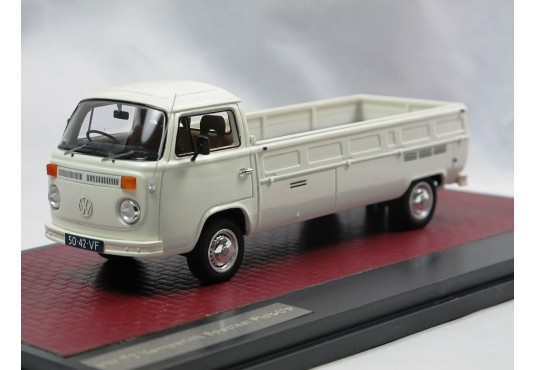 1/43 VOLKSWAGEN Combi T2 Pick Up VOLKSWAGEN