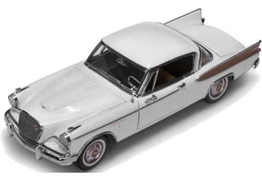 1/18 STUDEBAKER Golden Hawk 1957 STUDEBAKER