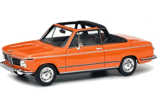 1/43 BMW 2002 Cabriolet Baur BMW