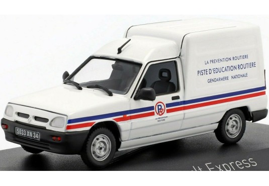 1/43 RENAULT Express Gendarmerie Prévention Routière 1995 RENAULT